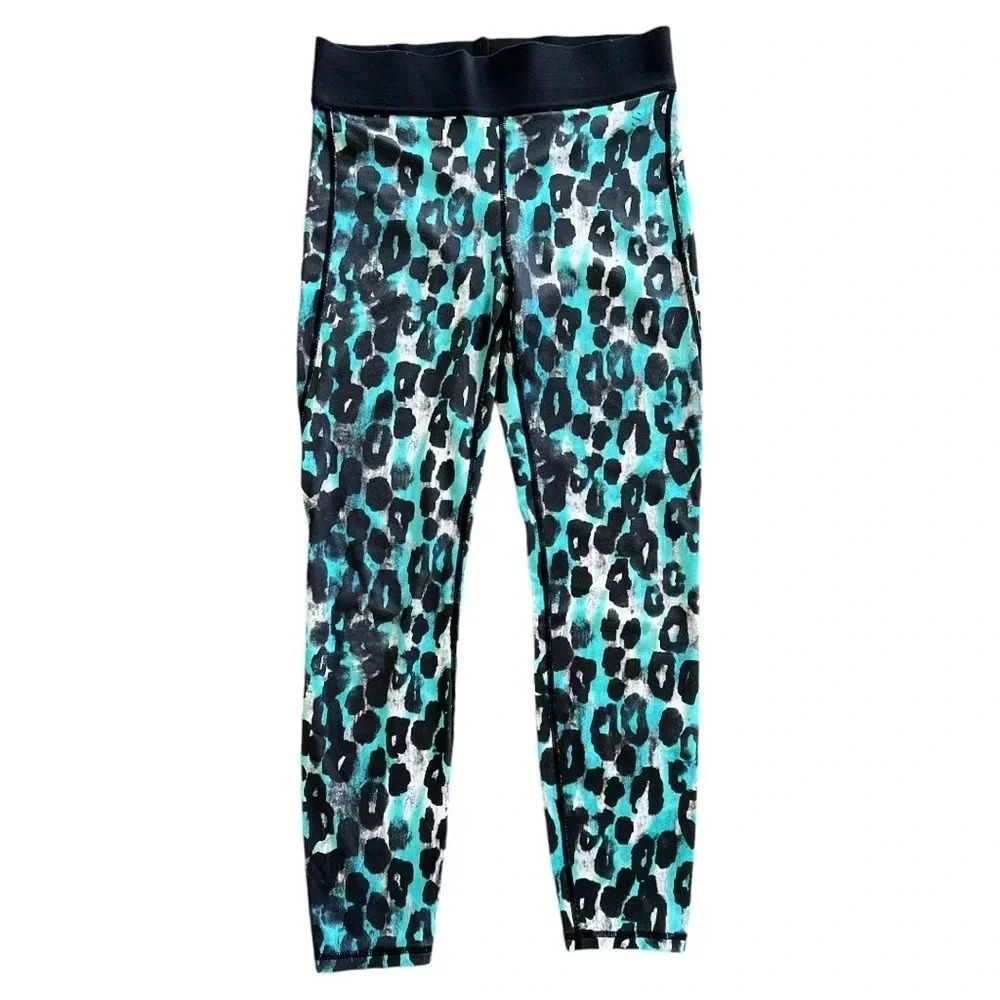 H&M sport animal print leggings size small